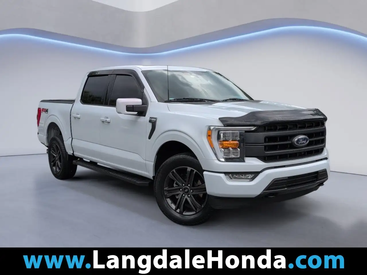 2022 Ford F-150 Lariat 4x4 SuperCrew 5-1/2 Box's photo