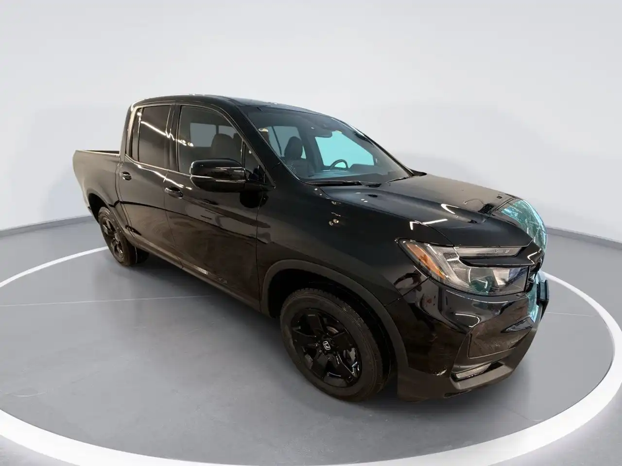 2025 Honda Ridgeline Black Edition's photo