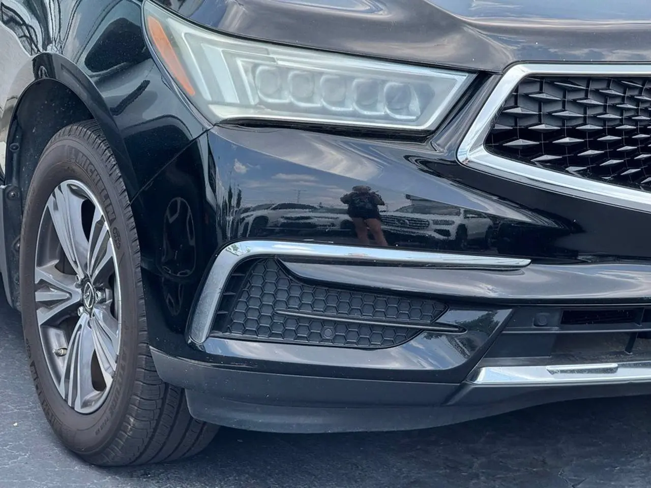 2017 Acura MDX Base photo 4