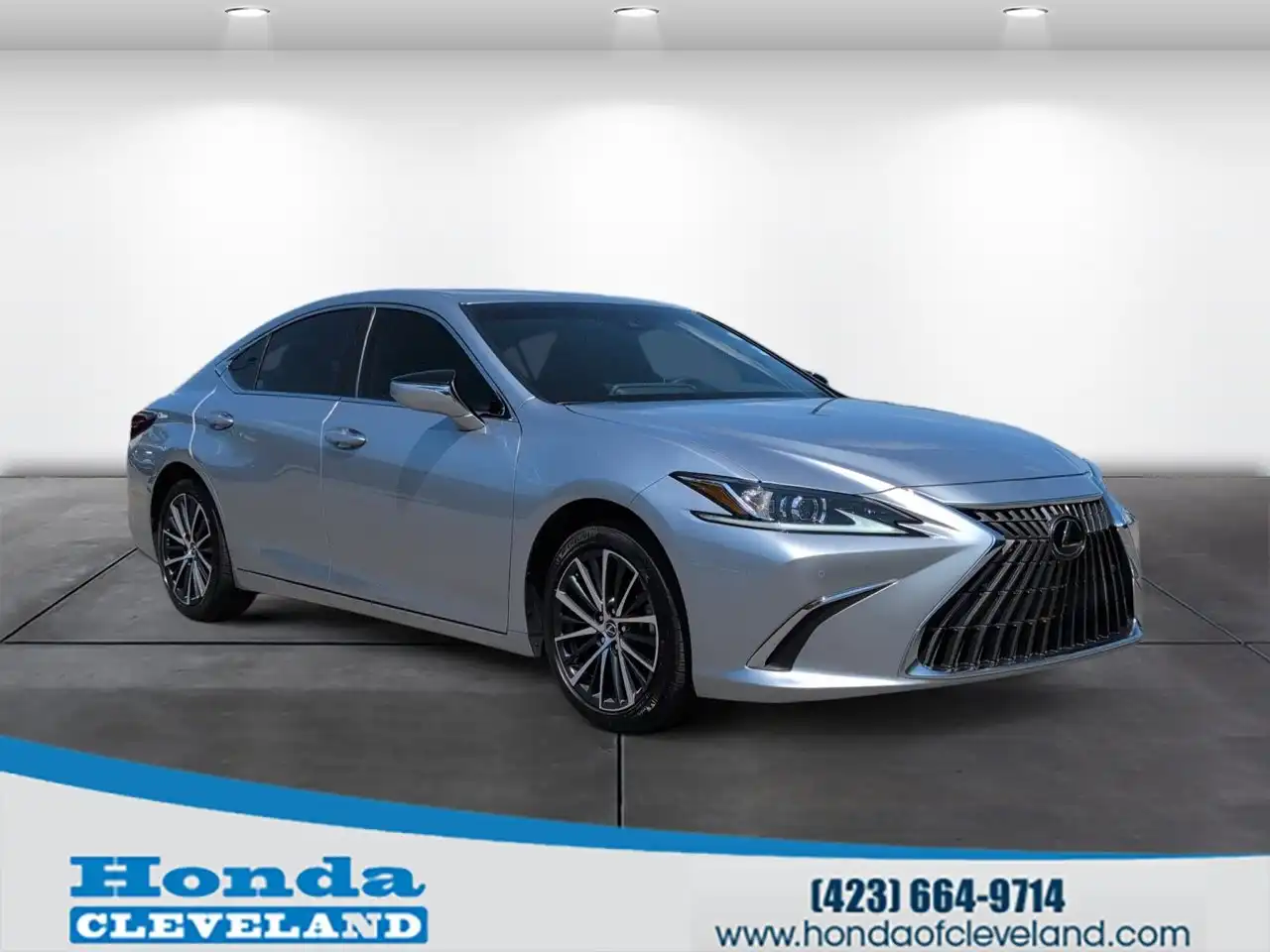2024 Lexus ES 350 350's photo