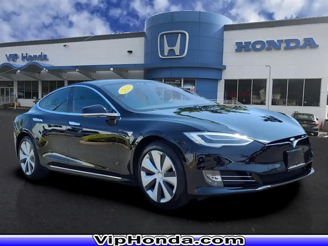 2021 Tesla Model S Long Range Plus's photo