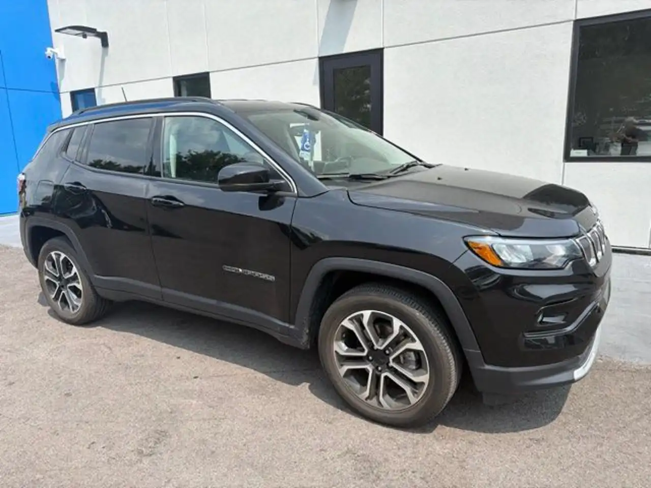 2022 Jeep Compass Limited 4X4's photo