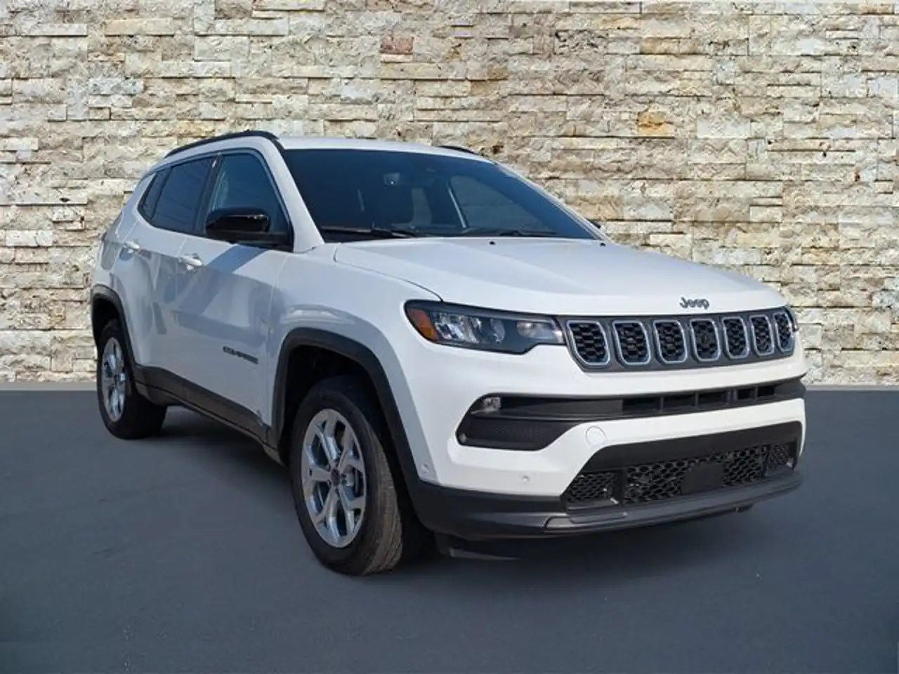 2025 Jeep Compass Latitude 4WD's photo