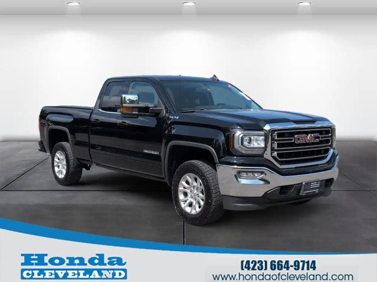 2016 GMC Sierra SLE 4WD Double Cab Standard Box's photo