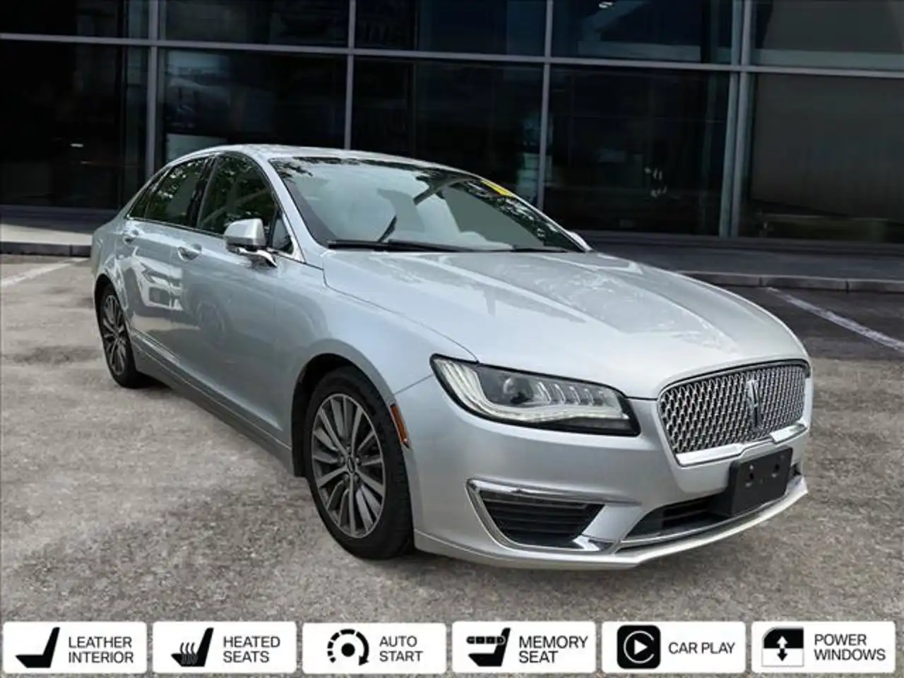 2017 Lincoln MKZ Select FWD's photo