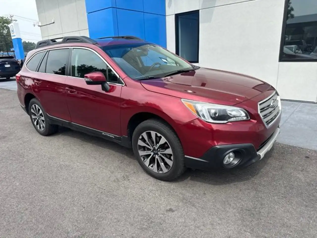 2017 Subaru Outback 2.5i Limited's photo