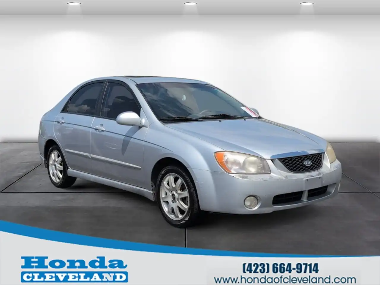 2005 Kia Spectra LX AT's photo