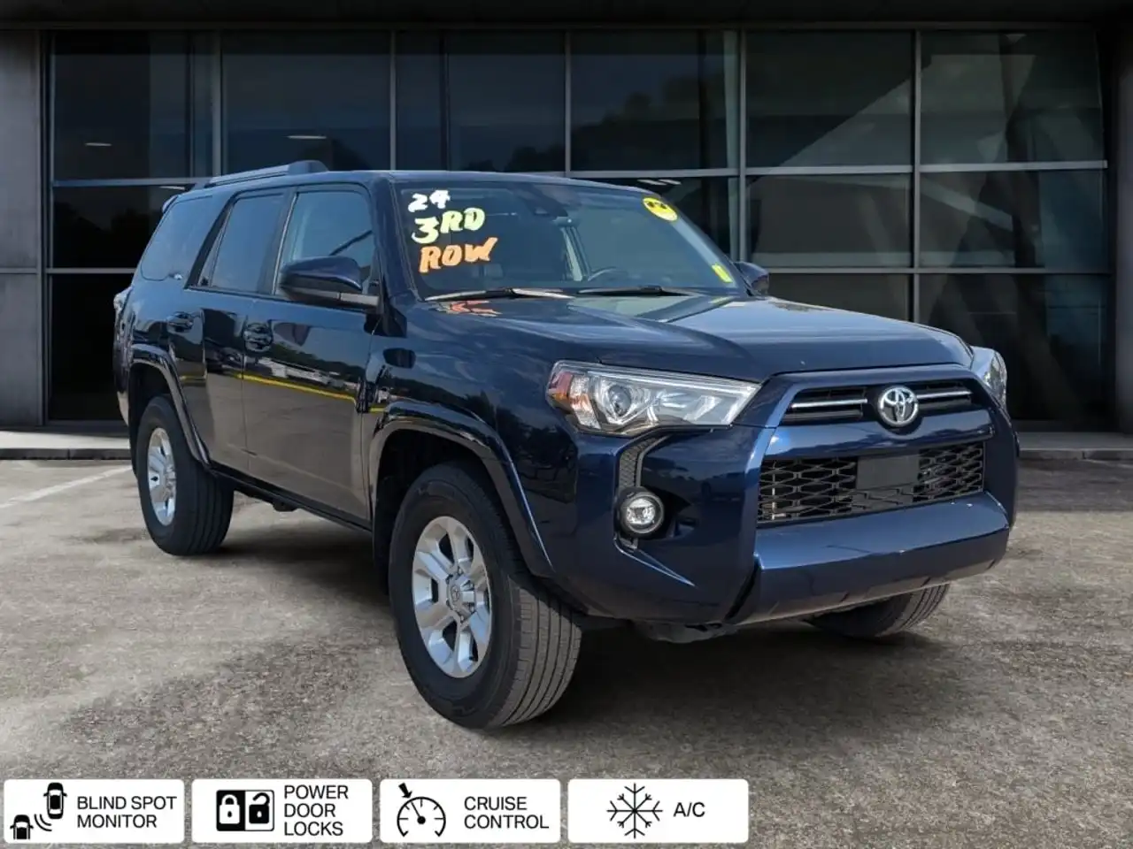2024 Toyota 4Runner SR5 RWD V6's photo