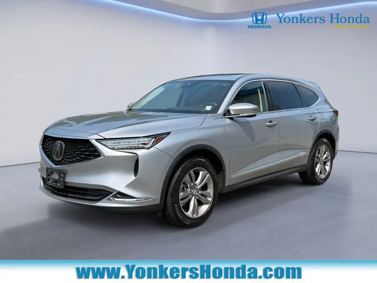 2024 Acura MDX SH-AWD's photo