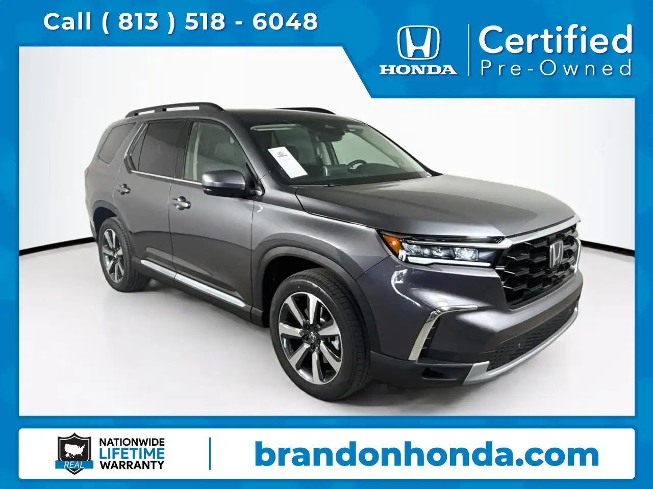 2025 Honda Pilot Touring AWD's photo