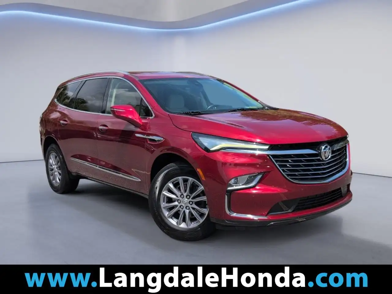 2023 Buick Enclave Essence's photo