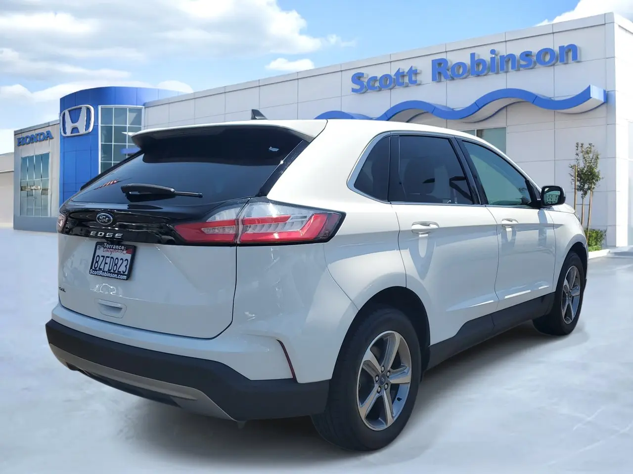 2021 Ford Edge SEL photo 4