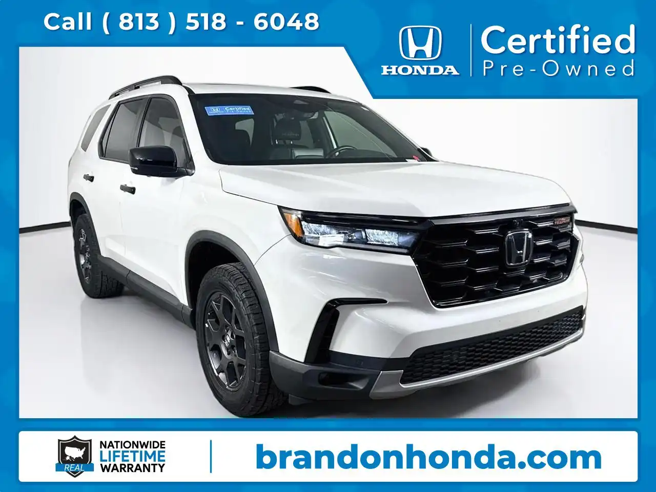 2025 Honda Pilot TrailSport AWD's photo