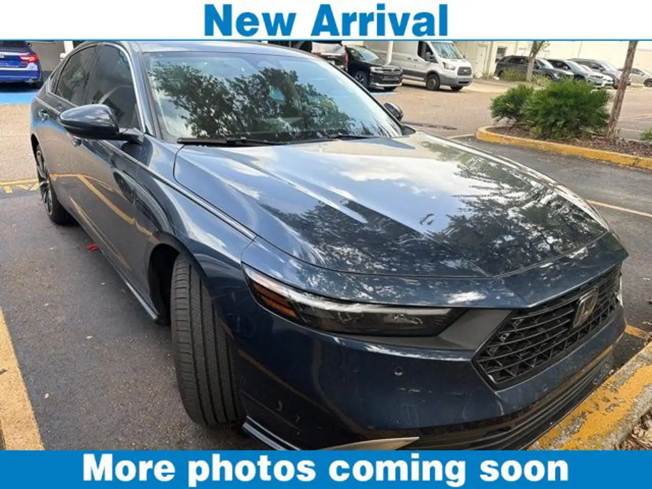 2025 Honda Accord Hybrid Touring's photo