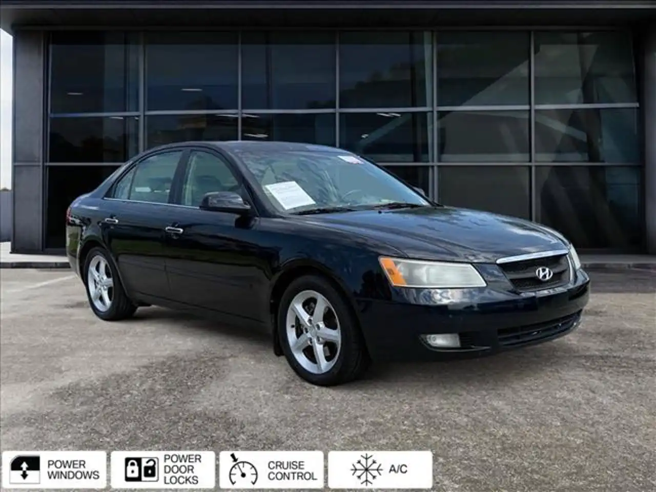 2006 Hyundai Sonata LX's photo
