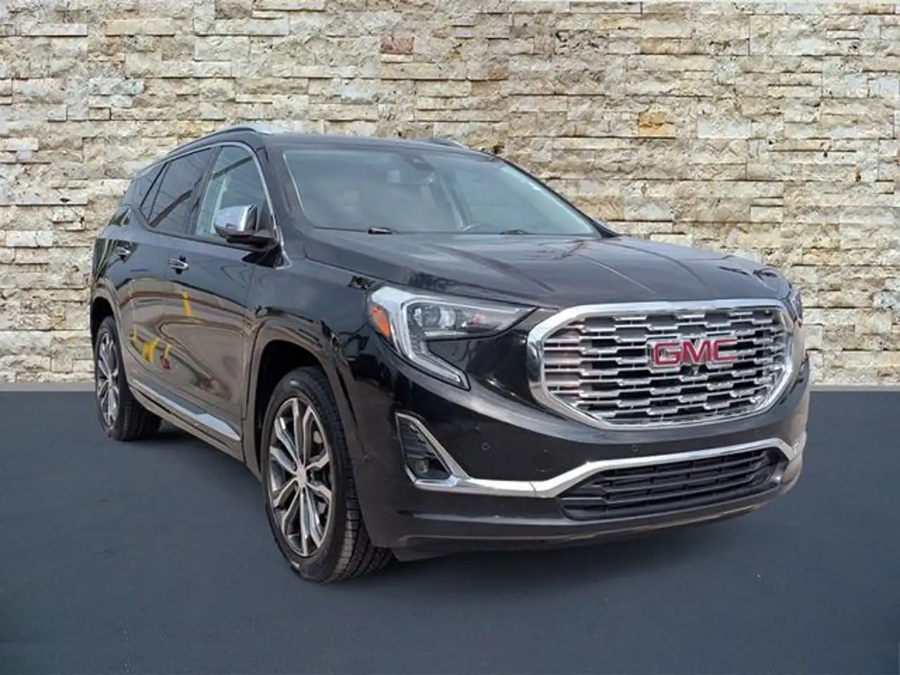 2019 GMC Terrain Denali AWD's photo