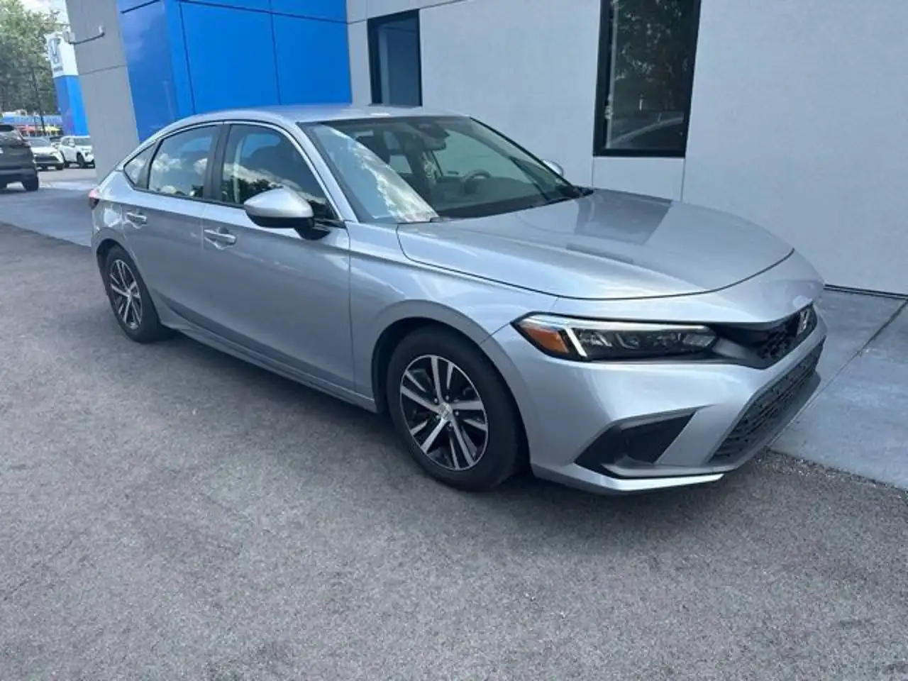 2024 Honda Civic LX CVT's photo