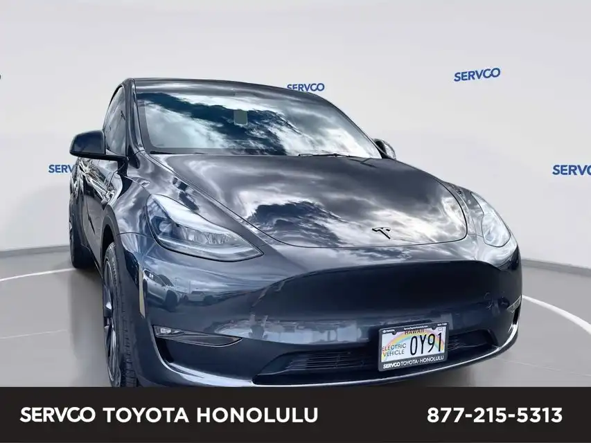 2024 Tesla Model Y Long Range Dual Motor All-Wheel Drive's photo