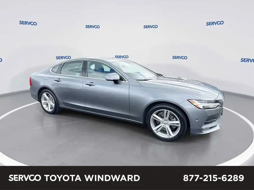 2017 Volvo S90 T5 Momentum FWD's photo