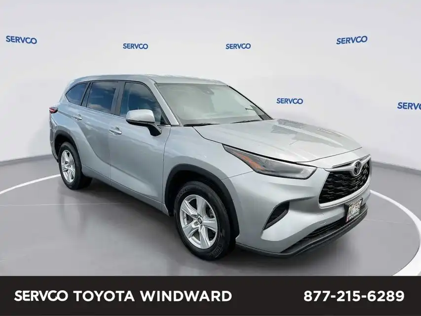 2023 Toyota Highlander L FWD's photo