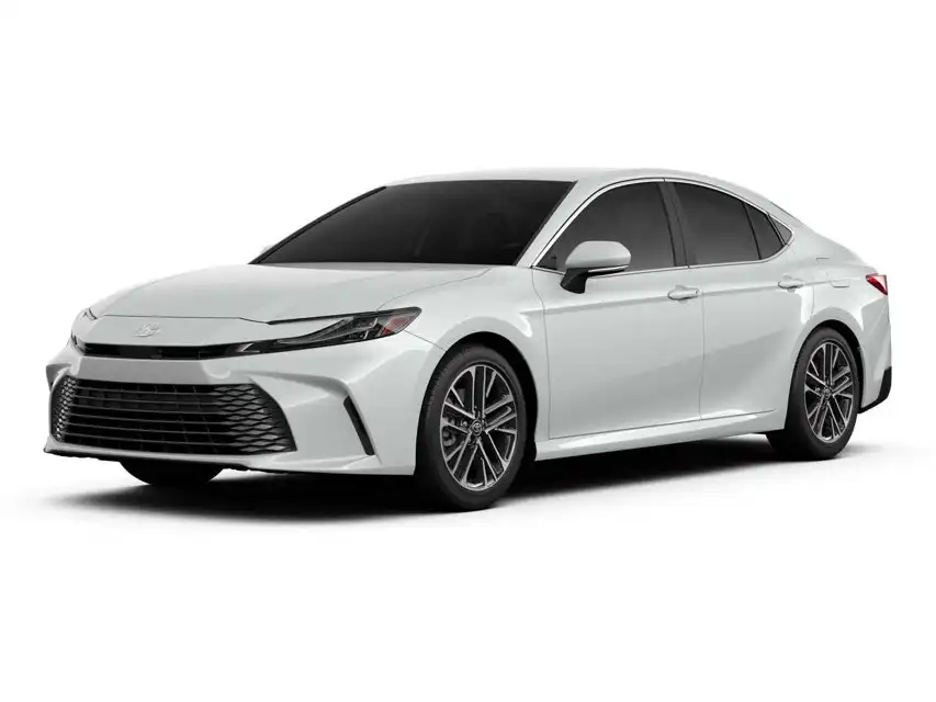 2026 Toyota Camry XLE Hybrid's photo