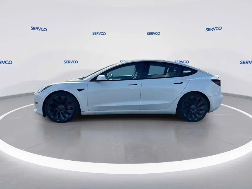 2023 Tesla Model 3 Performance photo 5