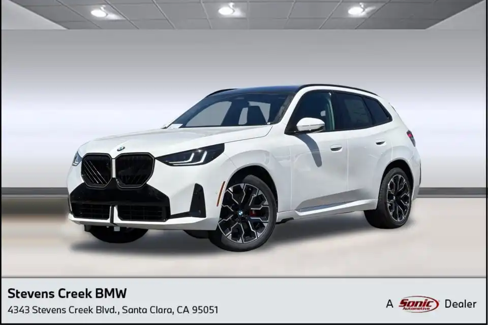 2026 BMW X3 30 XDRIVE's photo
