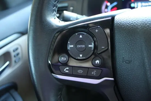 2022 Honda Pilot SE 2WD photo 5