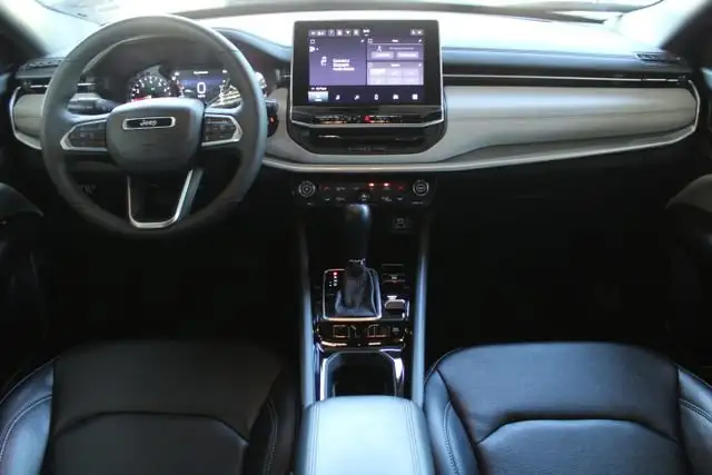 2025 Jeep Compass Limited 4X4's photo