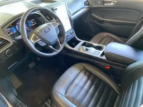 2022 Ford Edge SEL AWD photo 3