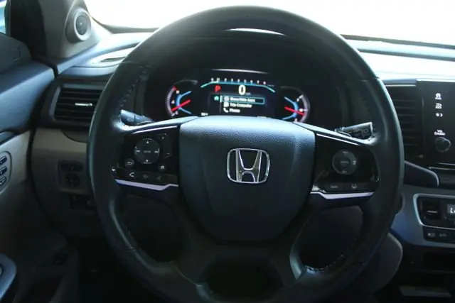 2022 Honda Pilot SE 2WD photo 4
