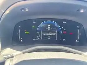 2025 Toyota Camry SE Hybrid's photo