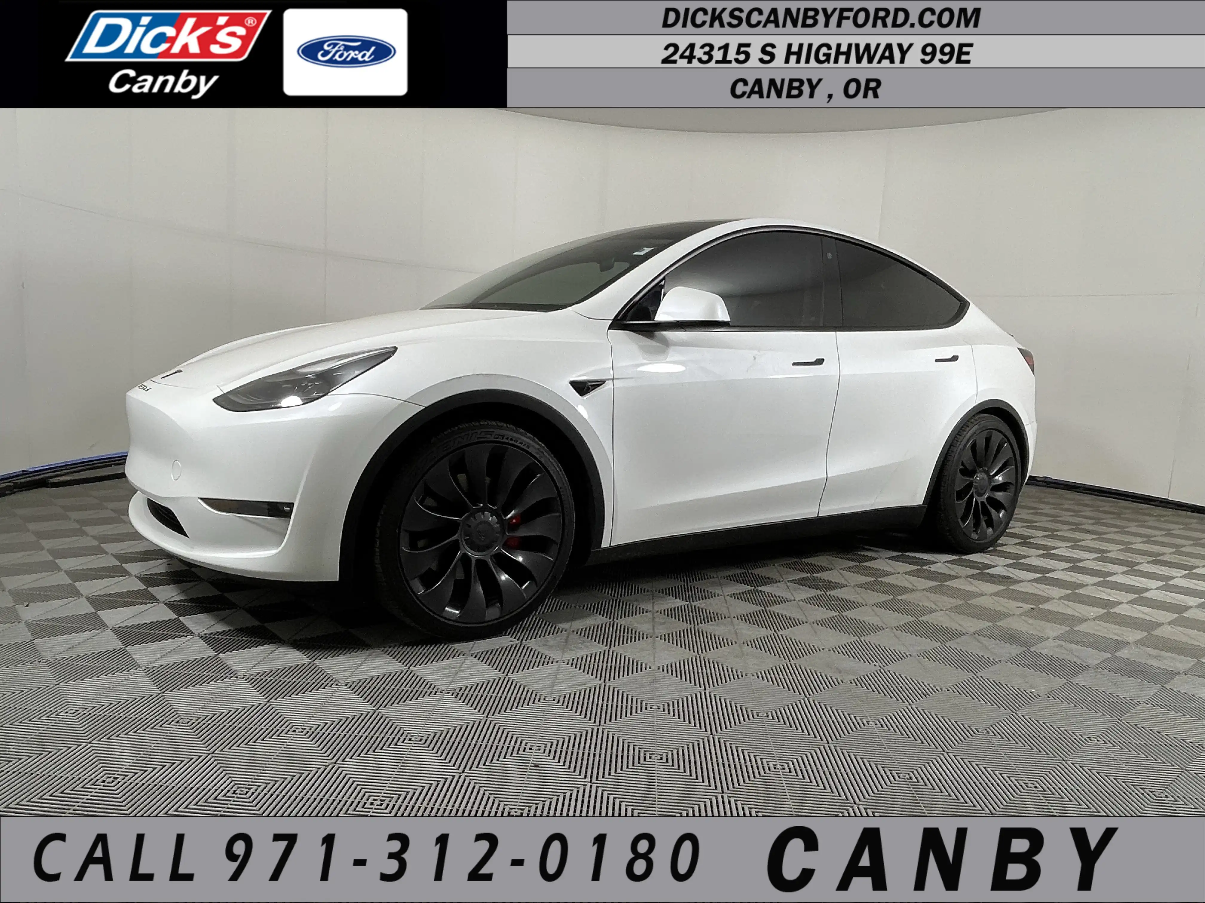 2023 Tesla Model Y Performance Dual Motor All-Wheel Drive's photo