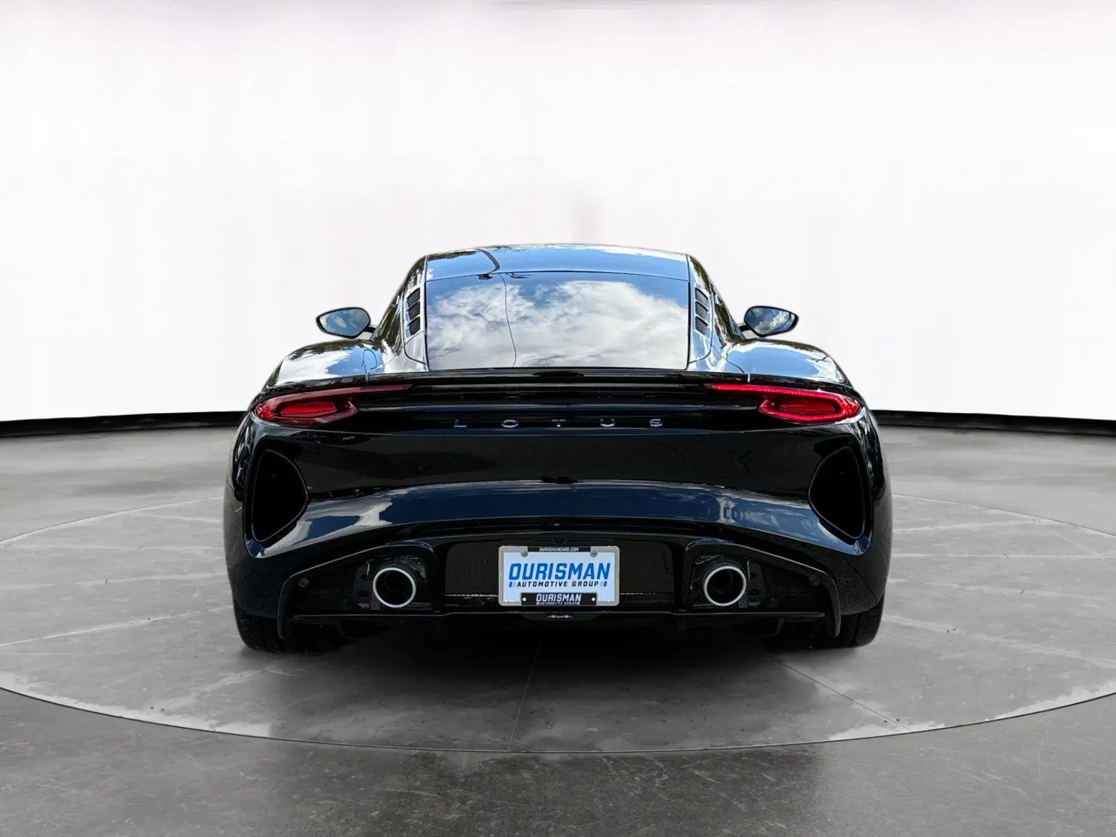 2024 Lotus Emira undefined photo 5