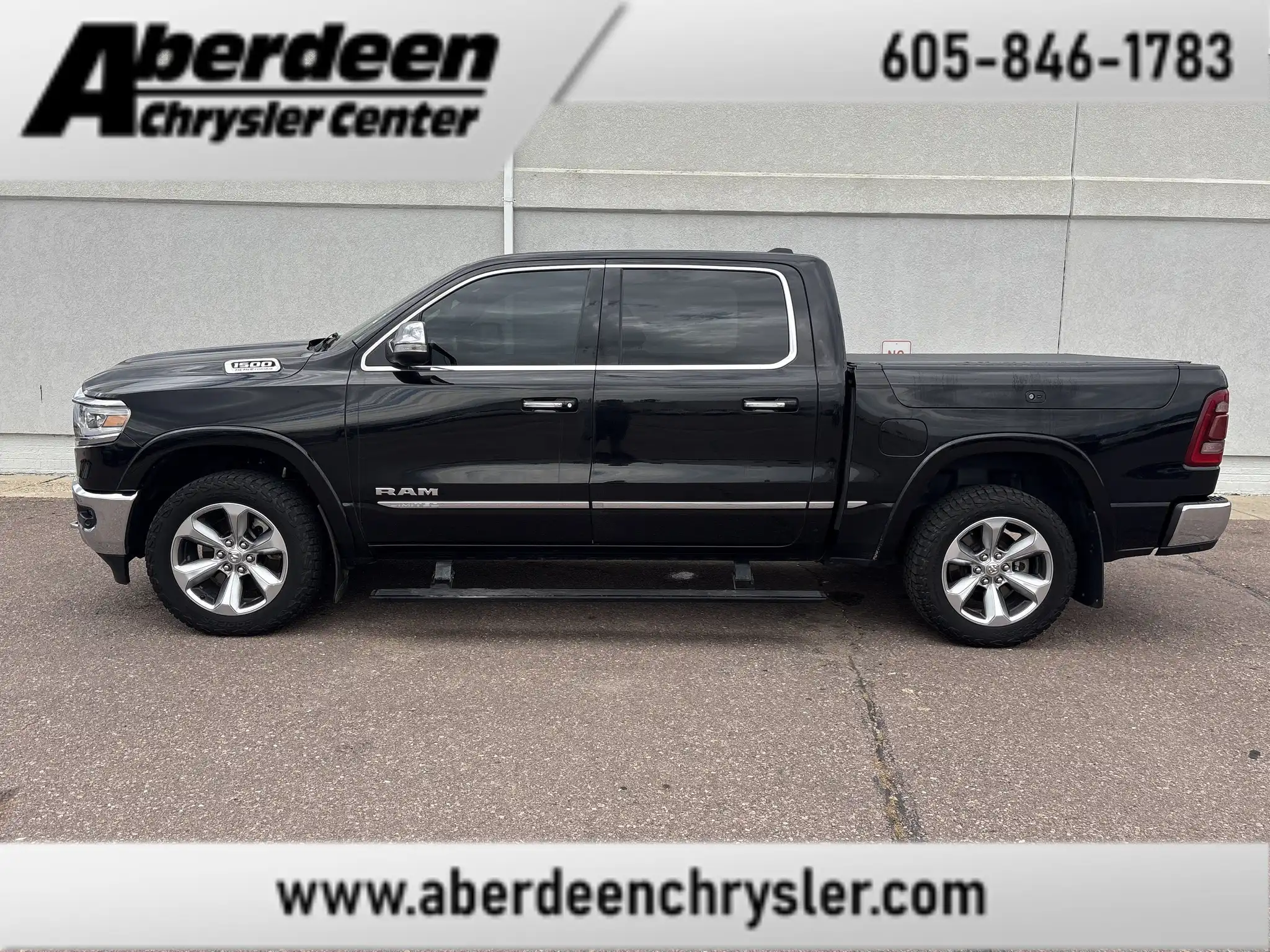 2021 RAM 1500 Limited 4WD Crew Cab 5'7's photo