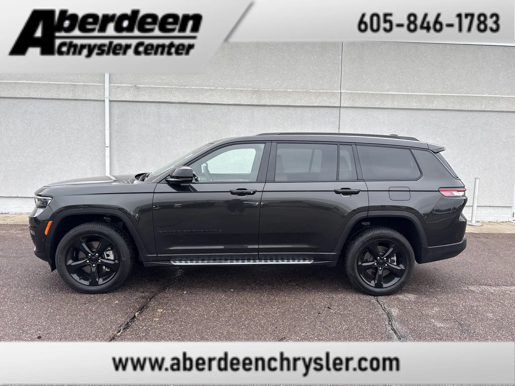 2023 Jeep Grand Cherokee L Limited 4WD's photo