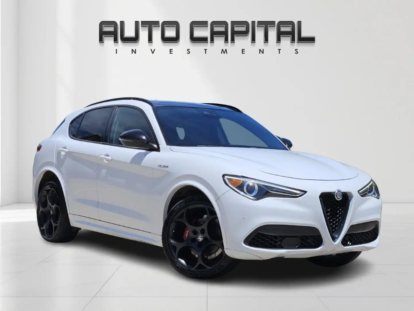 2023 Alfa Romeo Stelvio Veloce AWD's photo