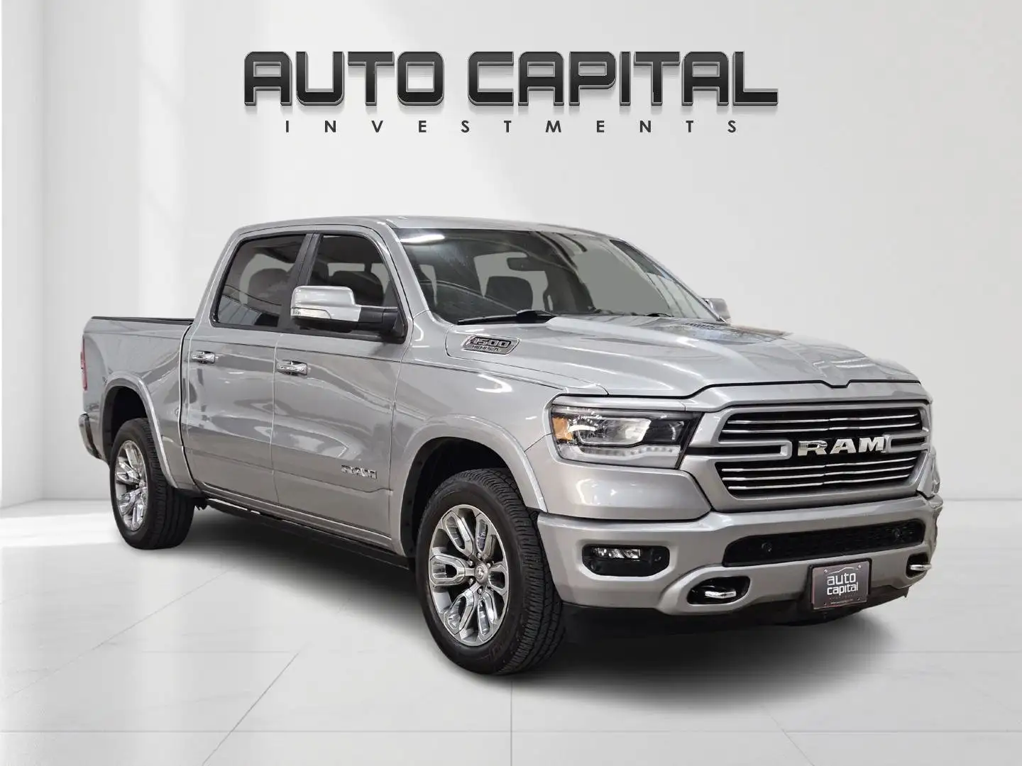 2021 RAM 1500 Laramie 4x4 Crew Cab 5'7's photo