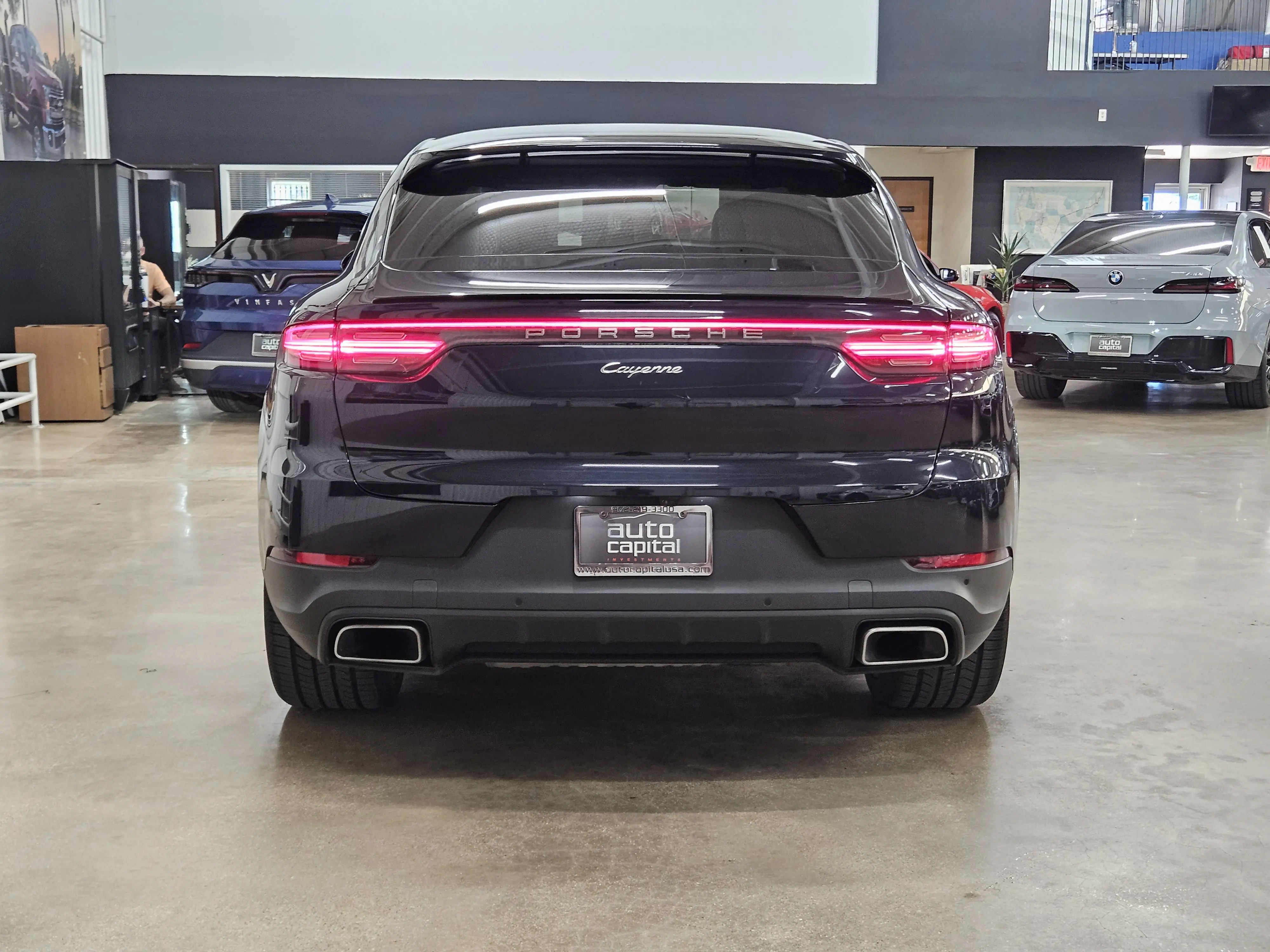 2021 Porsche Cayenne Base photo 5