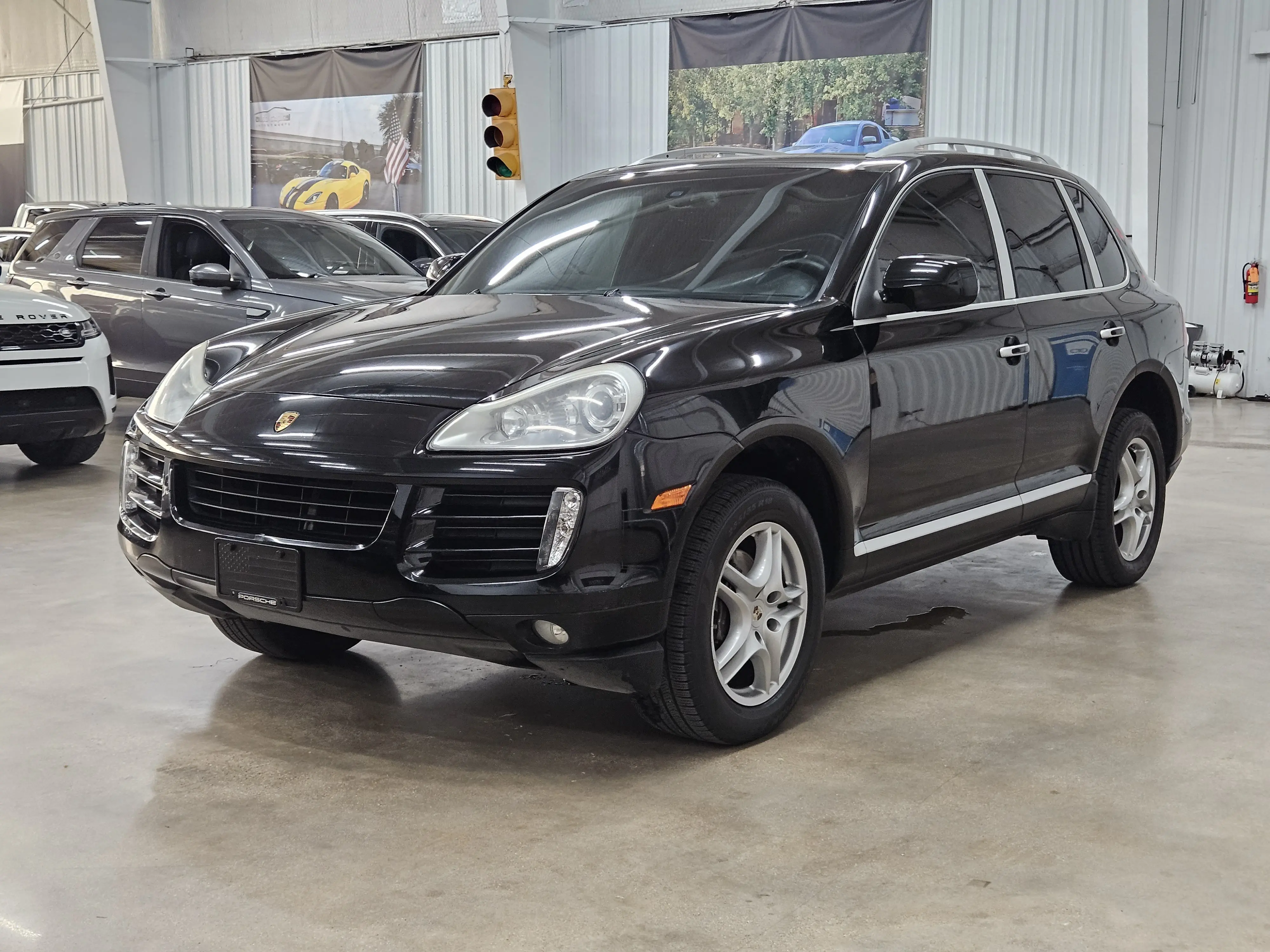 2010 Porsche Cayenne Tiptronic photo 3