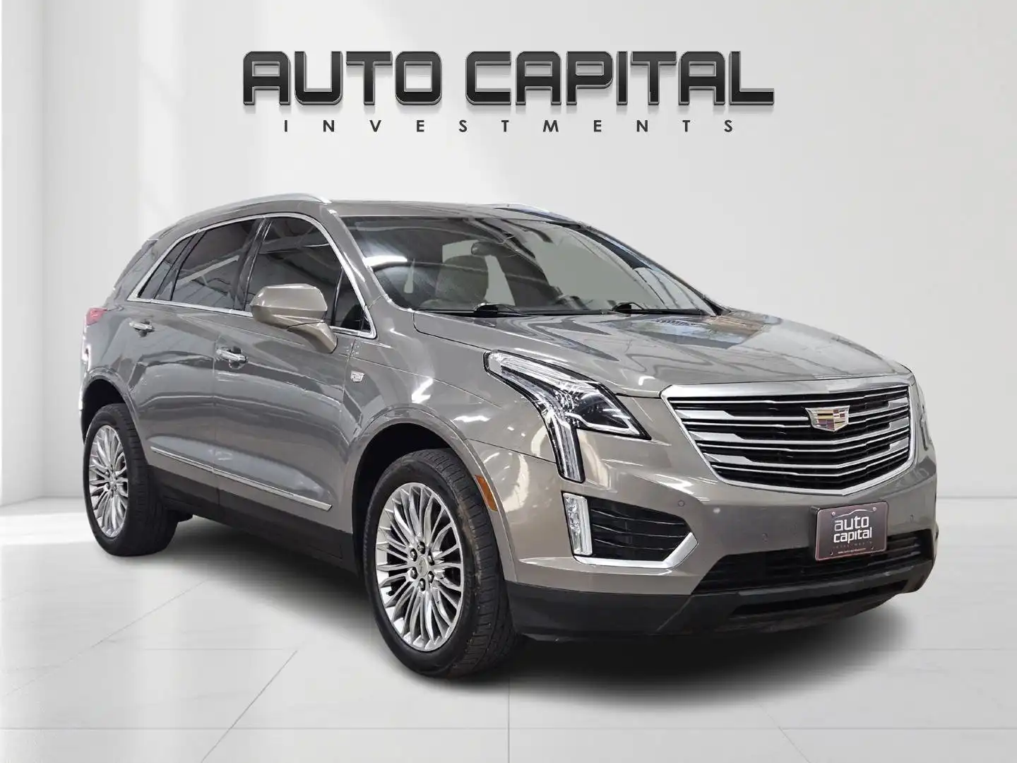 2017 Cadillac XT5 FWD Premium Luxury's photo