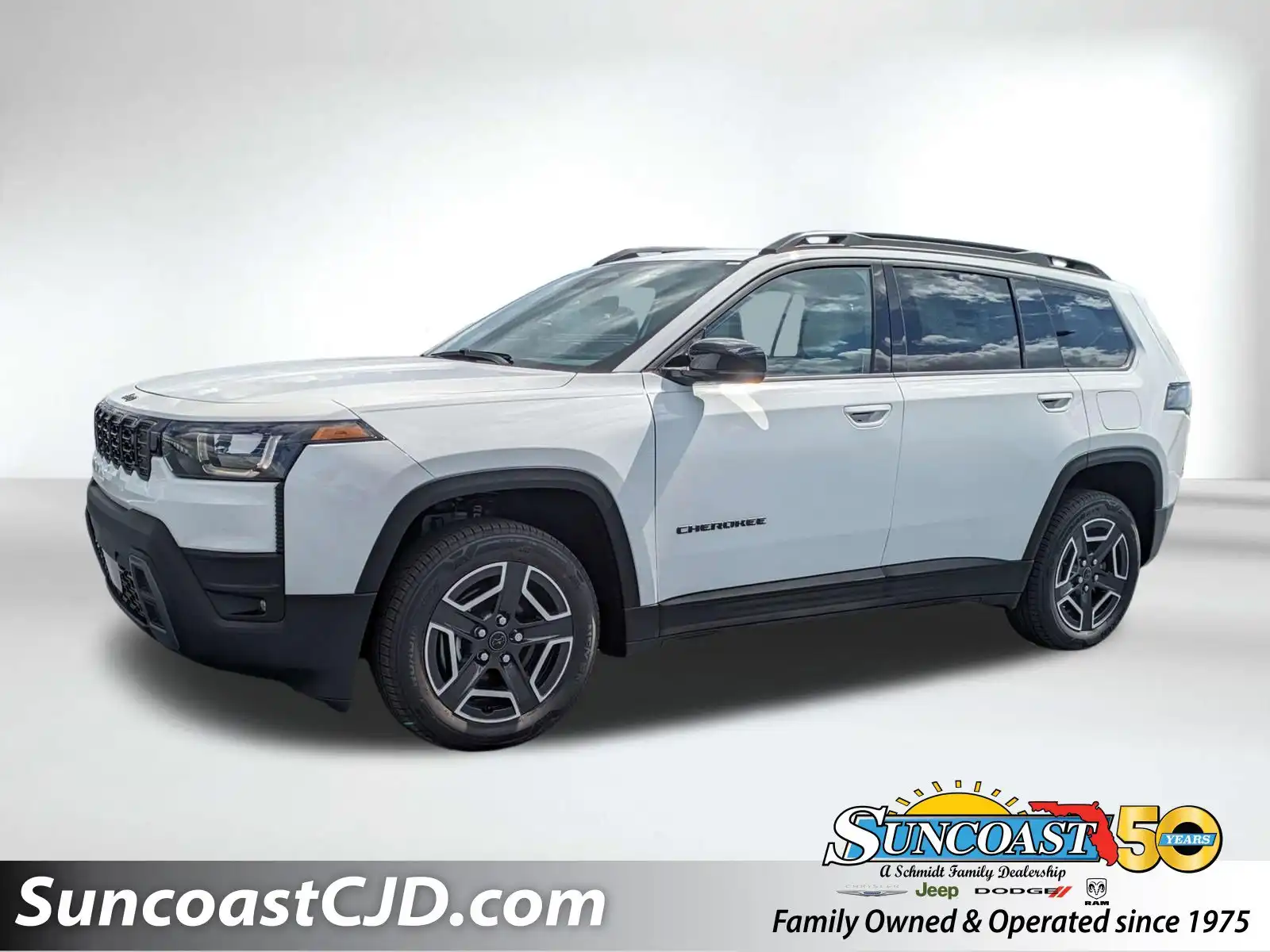 2026 Jeep Cherokee Limited Hybrid 4WD's photo