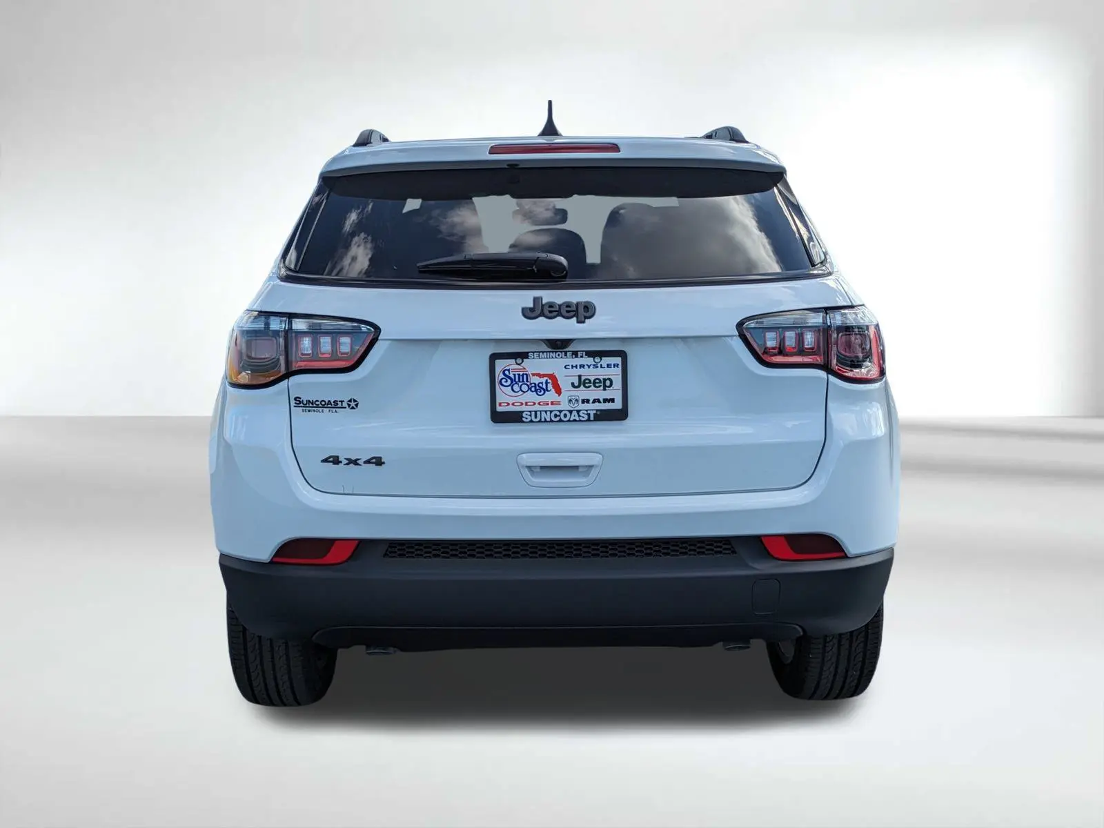 2026 Jeep Compass Latitude Altitude 4WD photo 5
