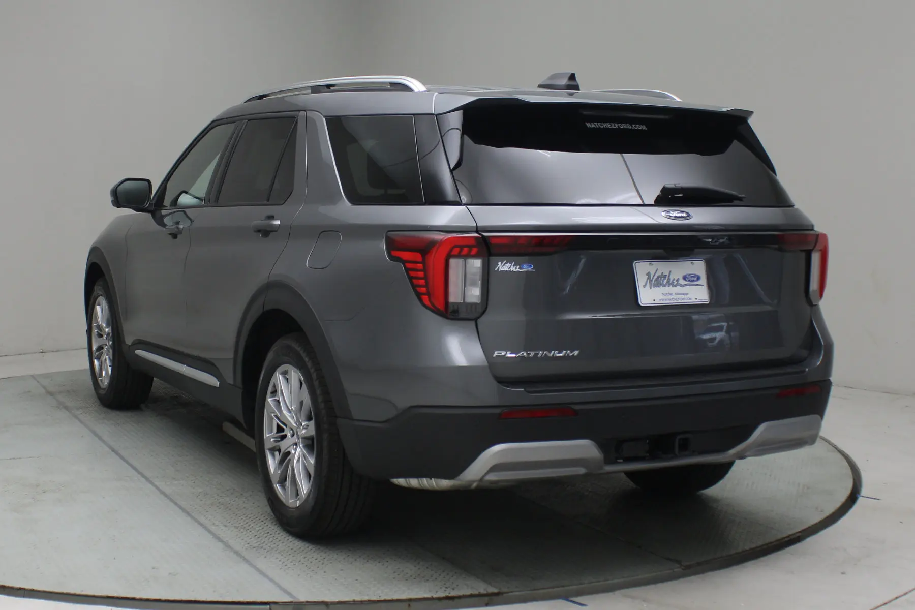 2026 Ford Explorer Platinum photo 5