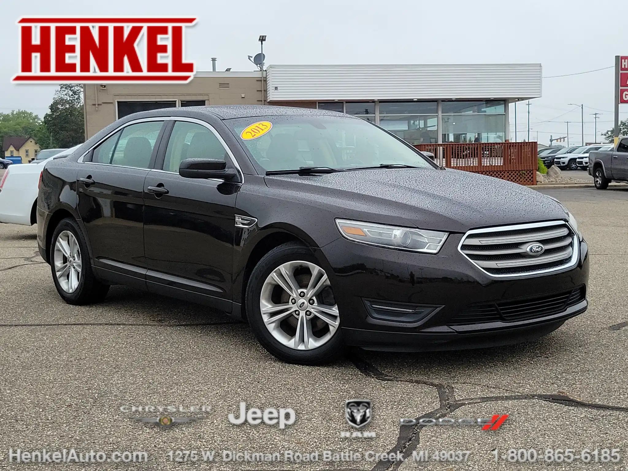 2013 Ford Taurus SEL FWD's photo