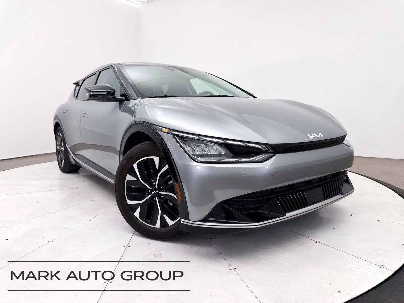 2023 Kia EV6 Wind's photo