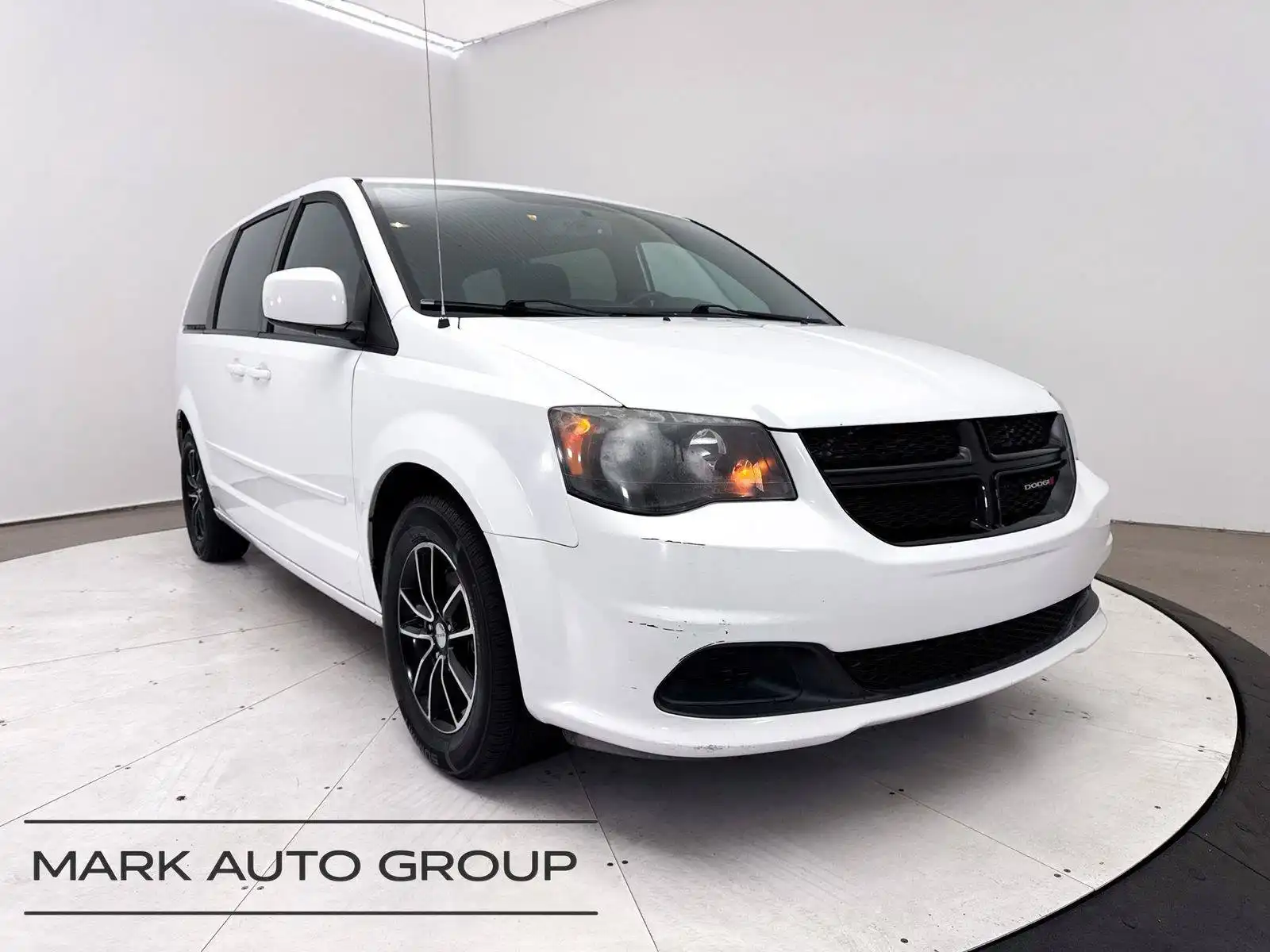 2017 Dodge Grand Caravan SE Plus's photo