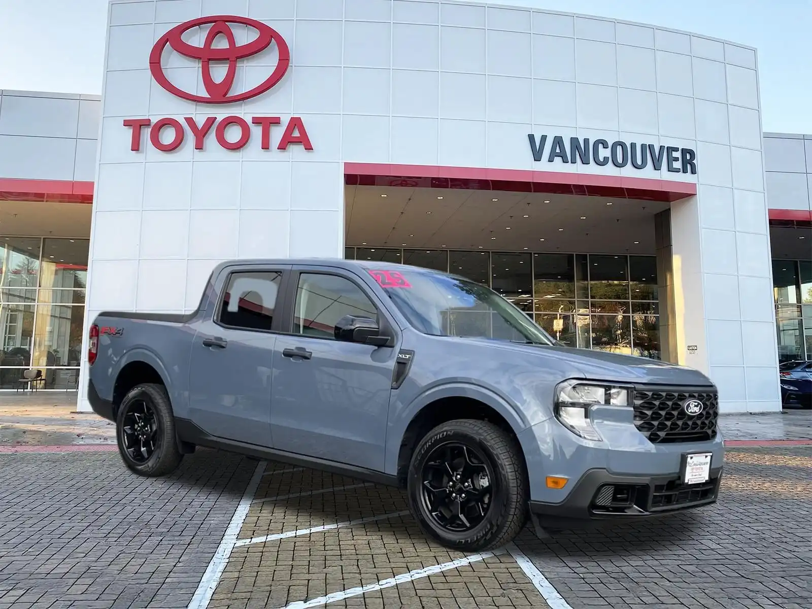 2025 Ford Maverick XLT AWD's photo