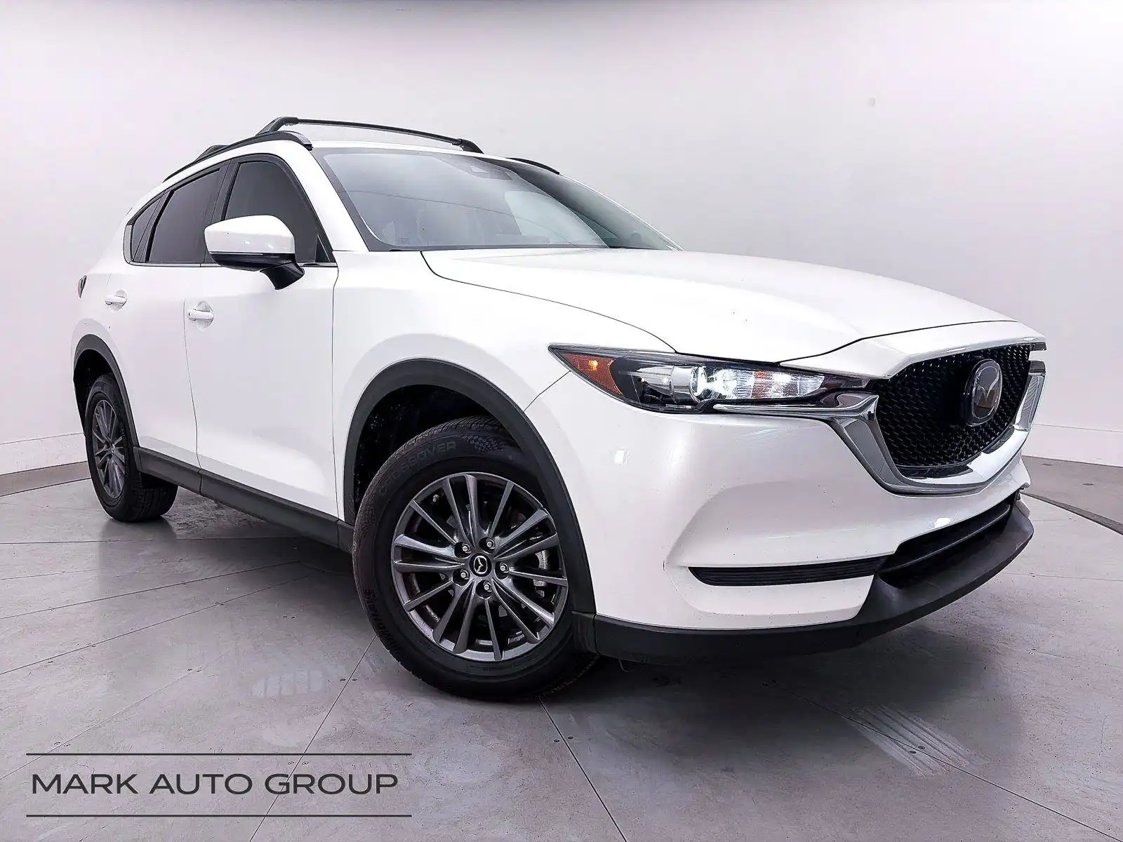 2021 Mazda CX-5 Touring Auto's photo