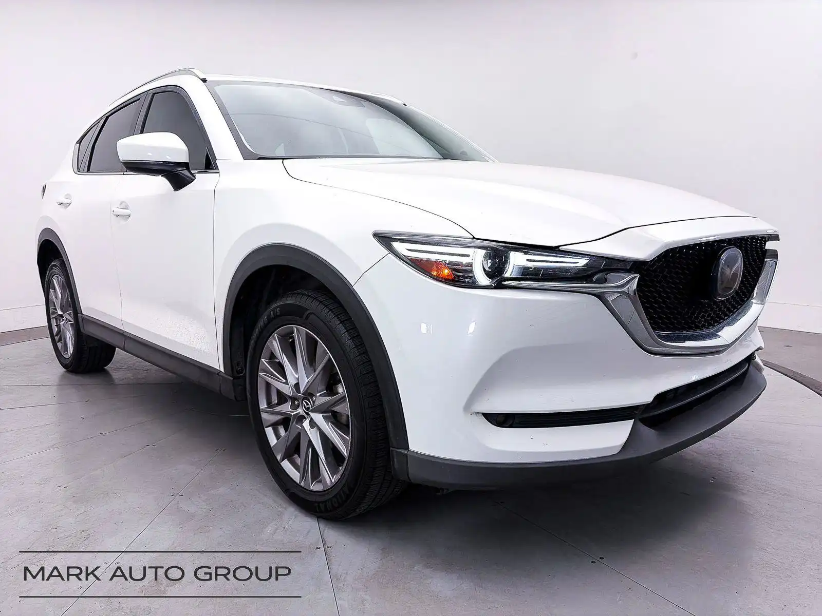 2019 Mazda CX-5 Grand Touring Auto's photo